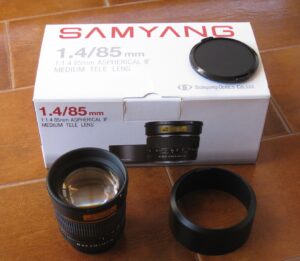 Samyang 85mm f/1.4 para Canon EF usada